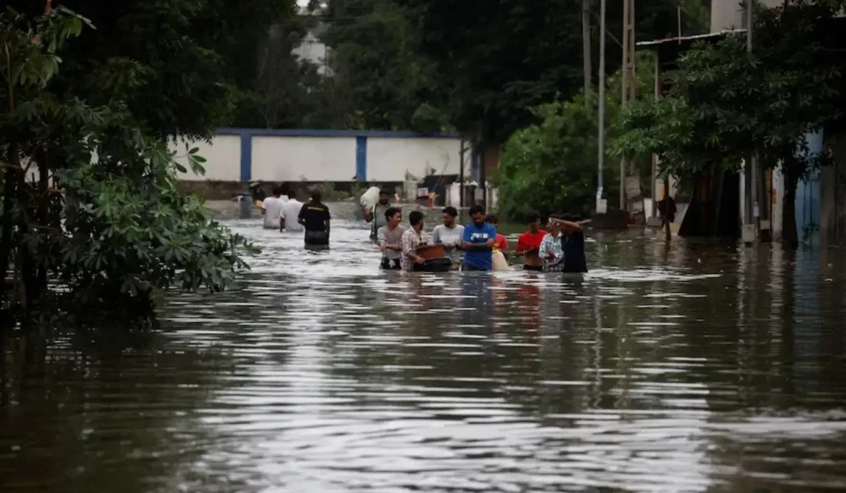 Thousands Evacuated Amid Torrential Rain in India, Pakistan